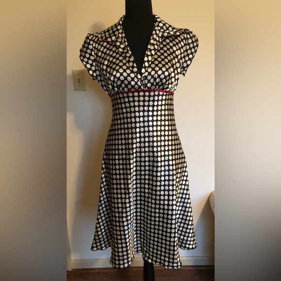 Speechless Dresses & Skirts - Dress; Speechless; 1950s Style; Black w/White Polka Dots; Deep Red Belt & Piping